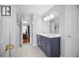 1021 HEMSTREET Crescent - 36