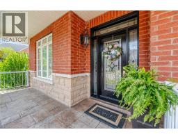 1021 HEMSTREET Crescent - 4
