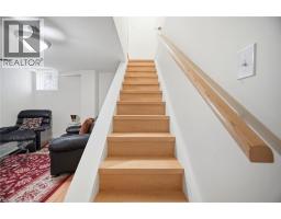 1021 HEMSTREET Crescent - 40