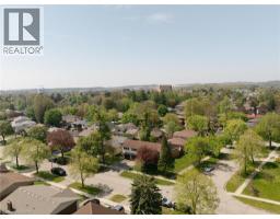 25 GREENOCK Drive - 24