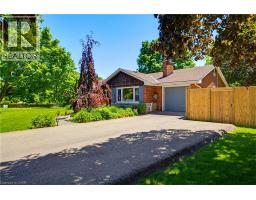 662 GLEN MORRIS Road W - 2