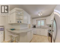 71 PINECREST Drive - 13