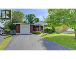 71 PINECREST Drive - 5