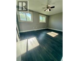 25 UPPER CANADA Drive UnitNo. 30 - 12