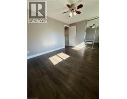 25 UPPER CANADA Drive UnitNo. 30 - 13