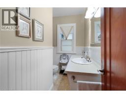 119 CHURCH Street E - 14