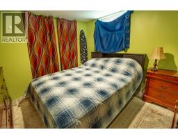 690 GUELPH Street - 17