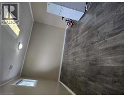 261 OVERLEA Drive - 10