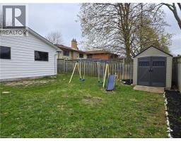 261 OVERLEA Drive - 11