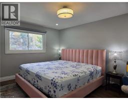 261 OVERLEA Drive - 8