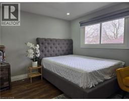 261 OVERLEA Drive - 9