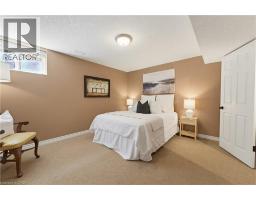822 BIRCHMOUNT Drive - 29