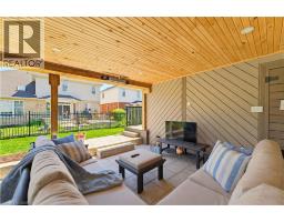 822 BIRCHMOUNT Drive - 39