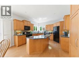 822 BIRCHMOUNT Drive - 8