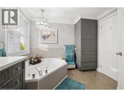 214 GREY FOX Drive - 26