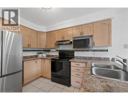 44 ALDERSON Drive - 16