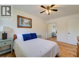 251 UNION Street E - 24