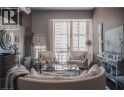 66 BAY Street S UnitNo. PH10 - 15