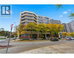 66 BAY Street S UnitNo. PH10 - 2