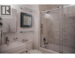 66 BAY Street S UnitNo. PH10 - 27