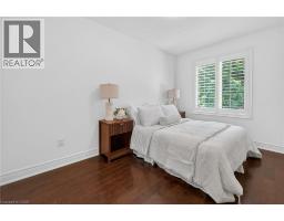 24 HEATHCOTE Court - 37