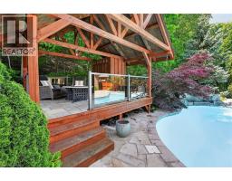 24 HEATHCOTE Court - 7
