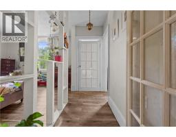 193 LOCKE Street N - 10