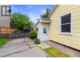 193 LOCKE Street N - 27