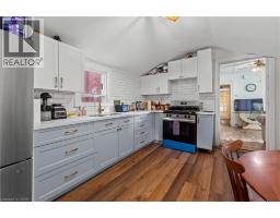193 LOCKE Street N - 5