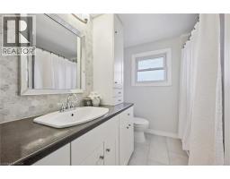 239 LORRAINE Avenue - 32
