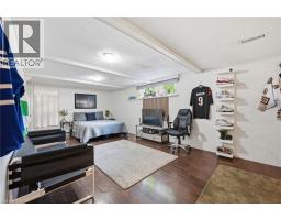 304 STONE CHURCH Road W - 25