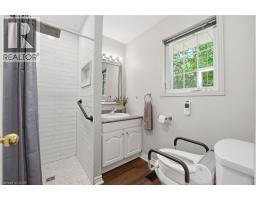 304 STONE CHURCH Road W - 34