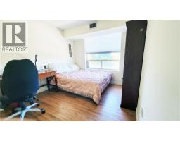 55 BLUE SPRINGS Drive UnitNo. 302 - 33