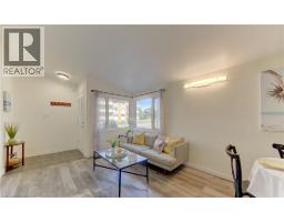 141 FRANKLIN Street N - 7