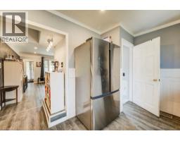 468 HIGHLAND Road E - 11