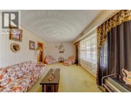 1469 QUEENS Boulevard - 8