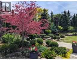 14 PLAINSMAN Road - 33