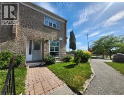 25 GOSFORD Boulevard UnitNo. 15 - 1