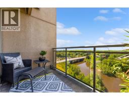 2511 LAKESHORE Road W UnitNo. 811 - 23