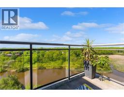 2511 LAKESHORE Road W UnitNo. 811 - 24