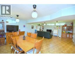 372 FENNELL Avenue W - 28