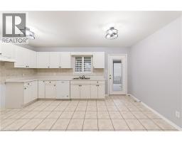 296 AUTUMN Crescent - 12