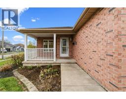 296 AUTUMN Crescent - 4