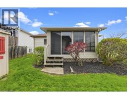 296 AUTUMN Crescent - 41