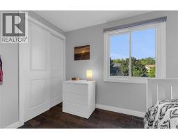 1500 RILEY Avenue - 15