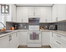 103 CHALMERS Street N - 16