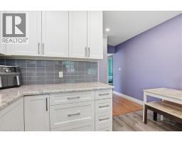 103 CHALMERS Street N - 18