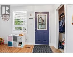 103 CHALMERS Street N - 6