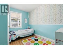 103 CHALMERS Street N - 9
