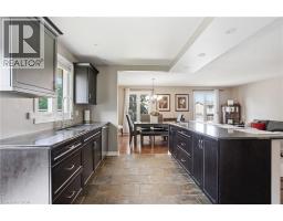 2 LORING Crescent - 17